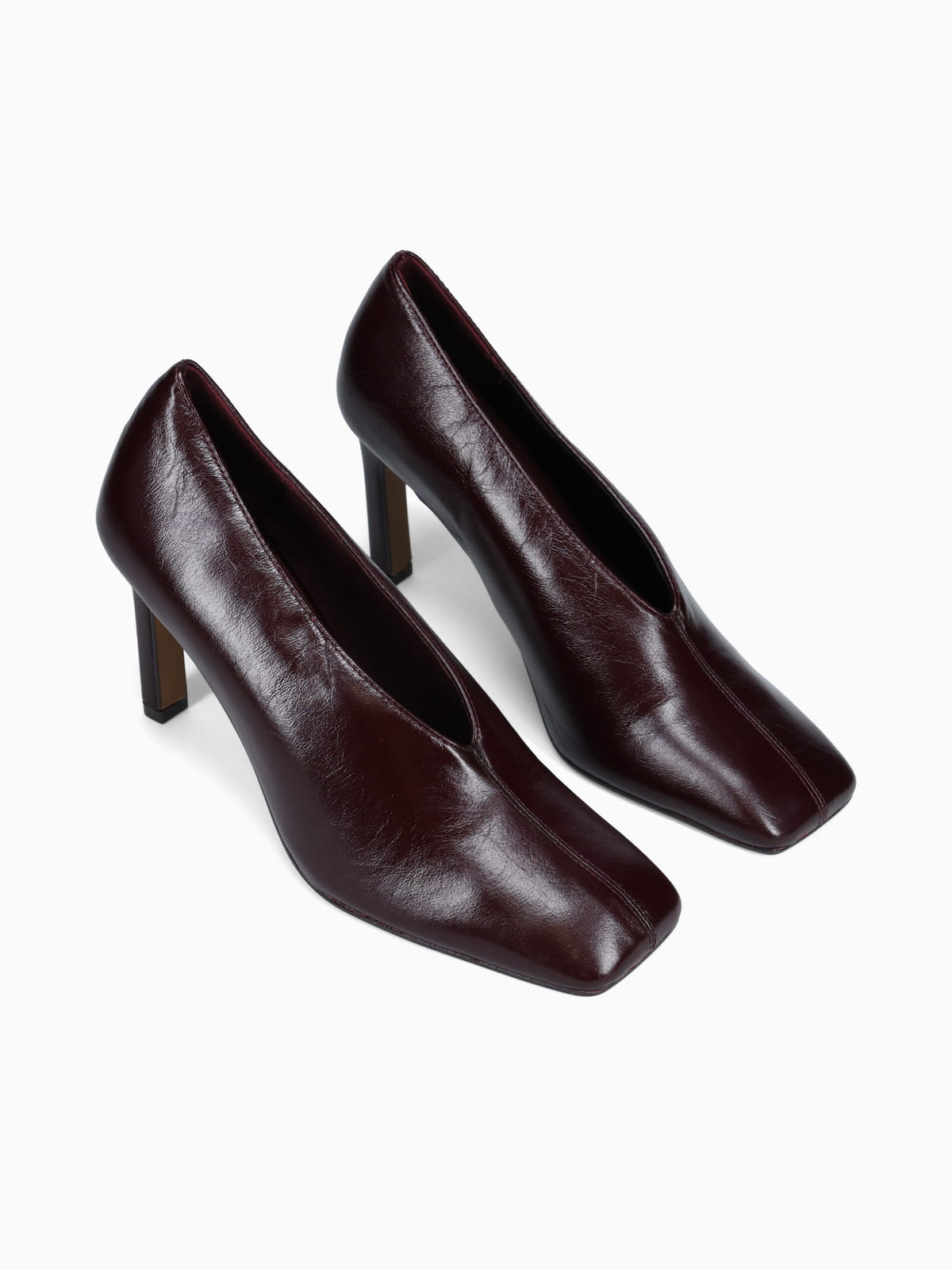 Mariana Merlot Leather Wine / 5 / M