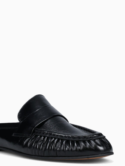 Antonia Black Leather Black / 5 / M