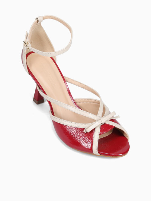 Tarte Red Off white glossy patent Red / 5 / M