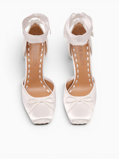 Larina Ivory Satin Off White / 5 / M