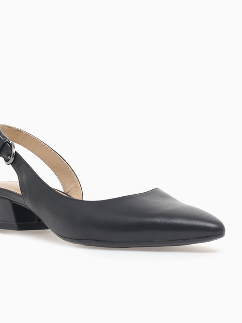 Banks F8333l3001 Black Lea Black / 5 / M