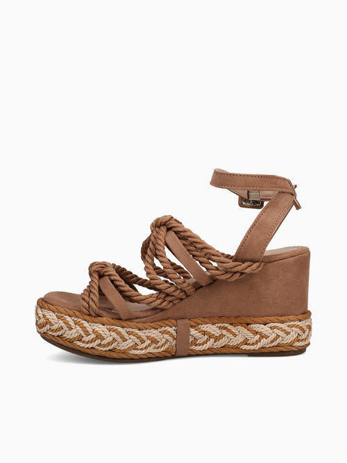 Betsy 5015870040 Castor Tan / 5 / M