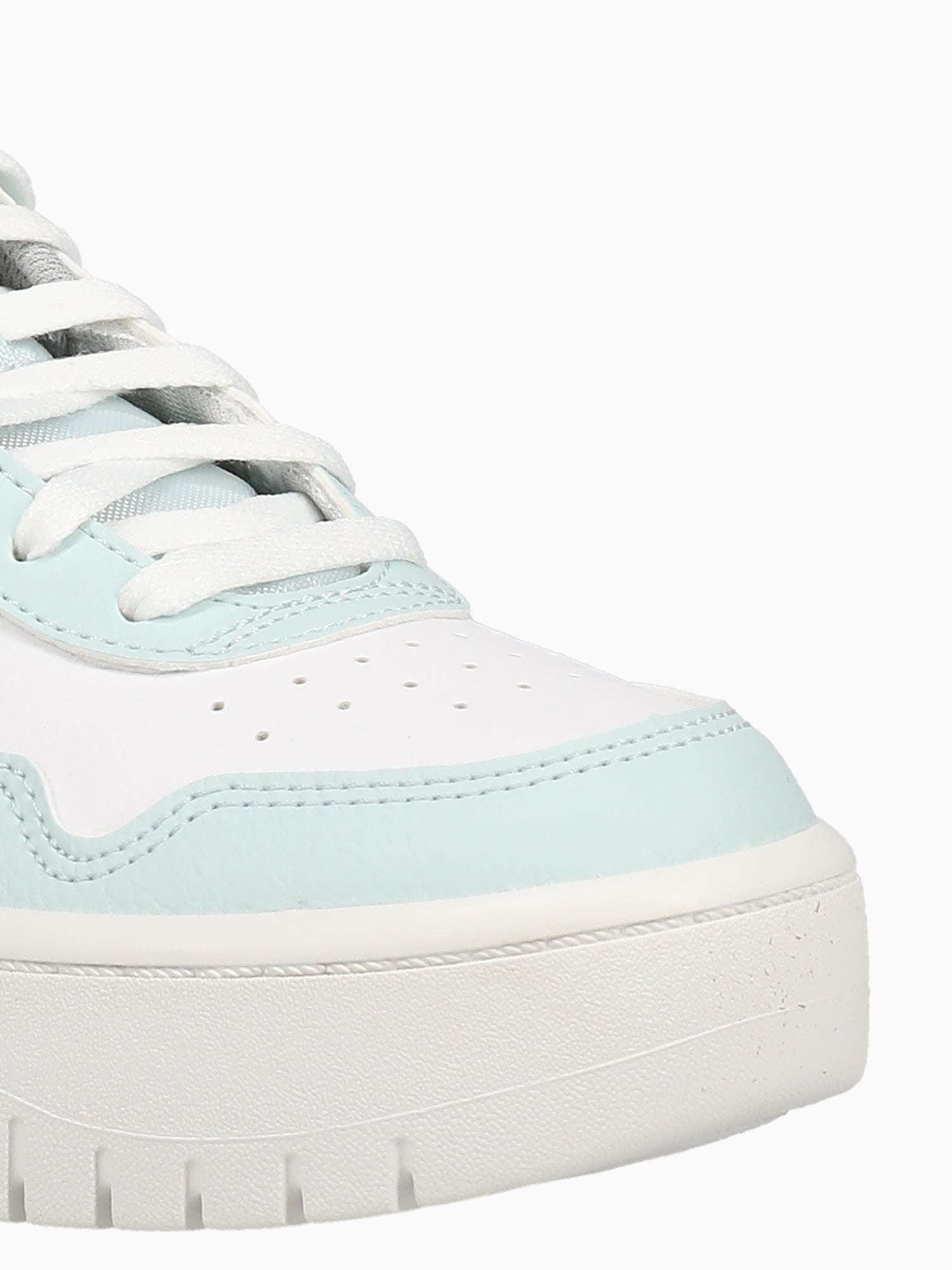 Japan S Wht Aquaangel White / 5 / M