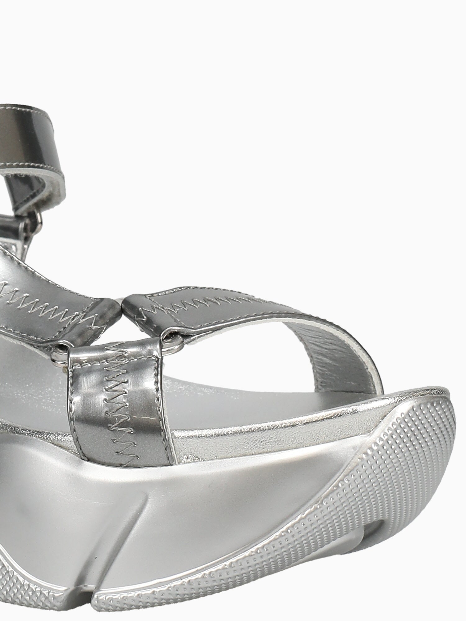 Morgana Silver Metallic Leather Silver / 36 / M