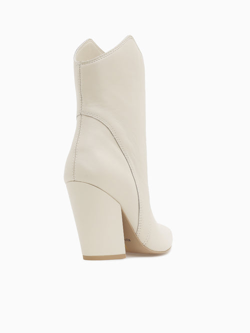 Nestly Ivory Leather White / 5 / M