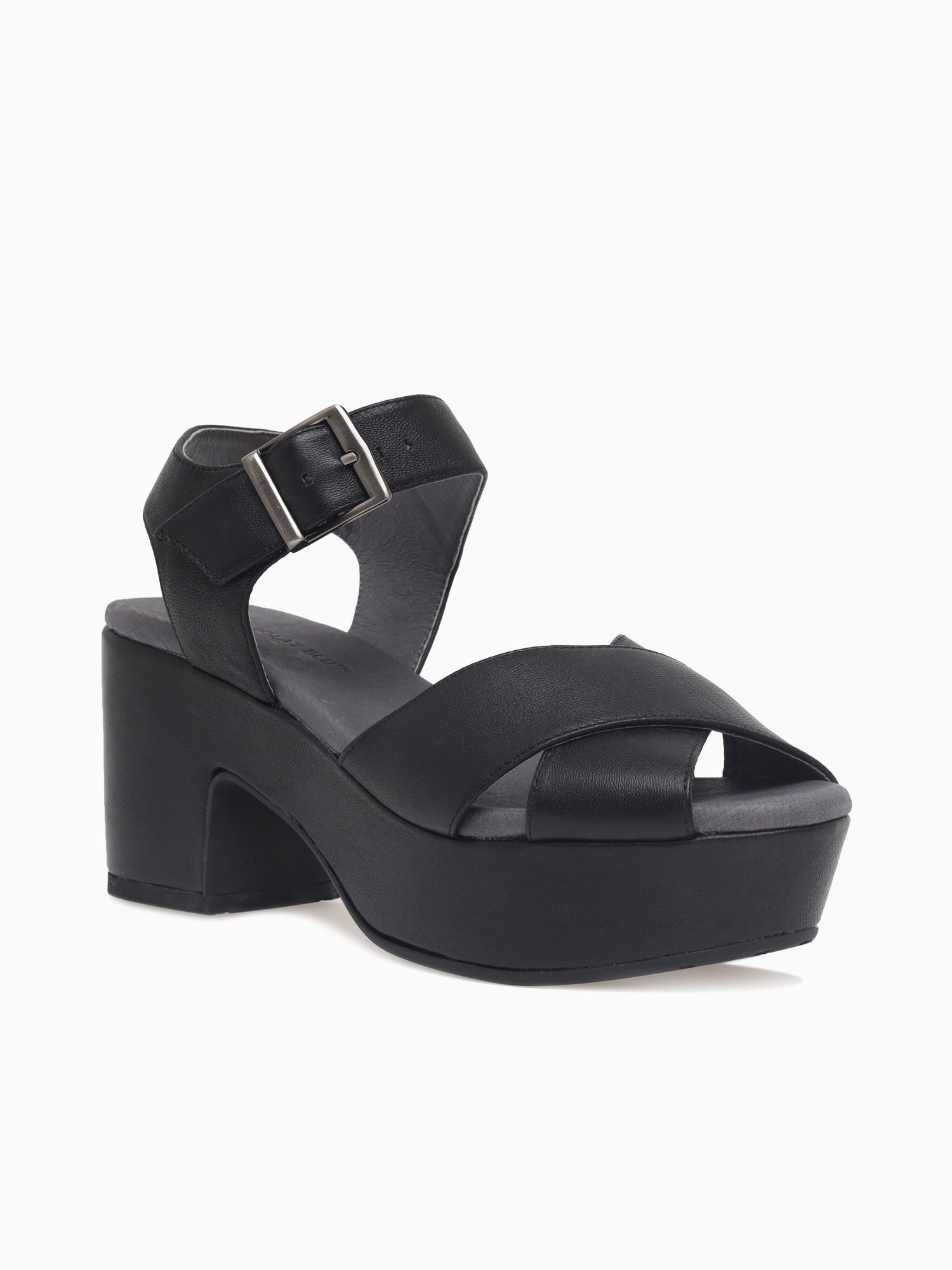 Ginny Black Leather Black / 6 / M