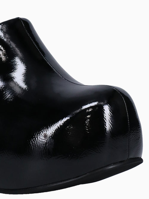 Cloggin Black Black / 5 / M