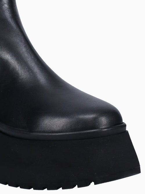 Candy Black Black / 36 / M
