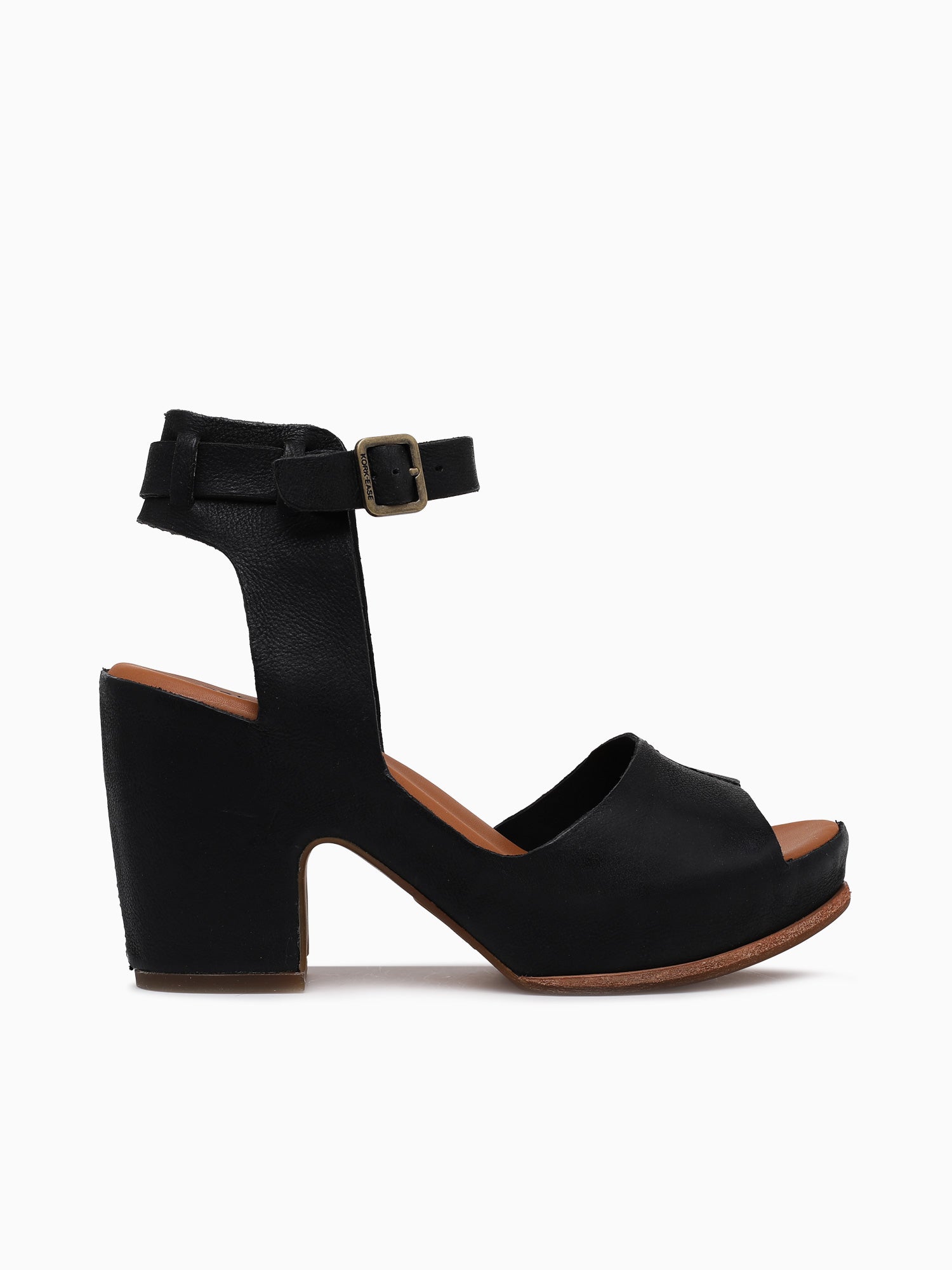 Stasia Black Black / 6 / M