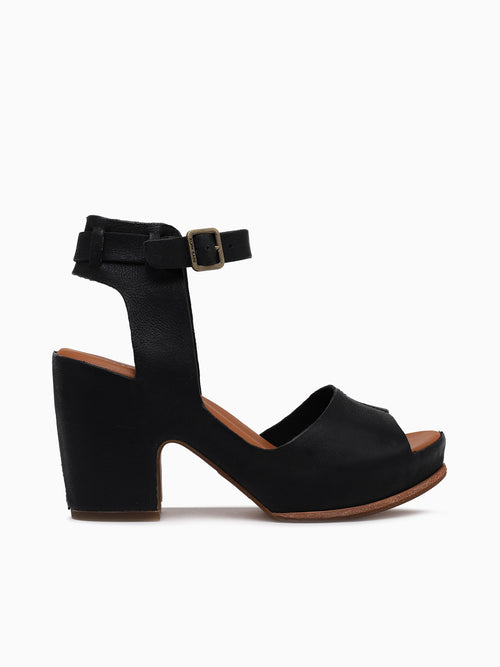 Stasia Black Black / 6 / M