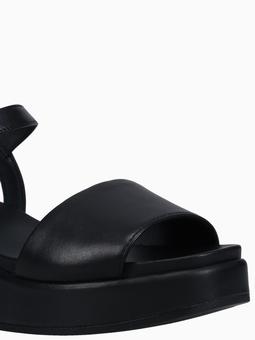 Misia Black Leather Black / 35 / M
