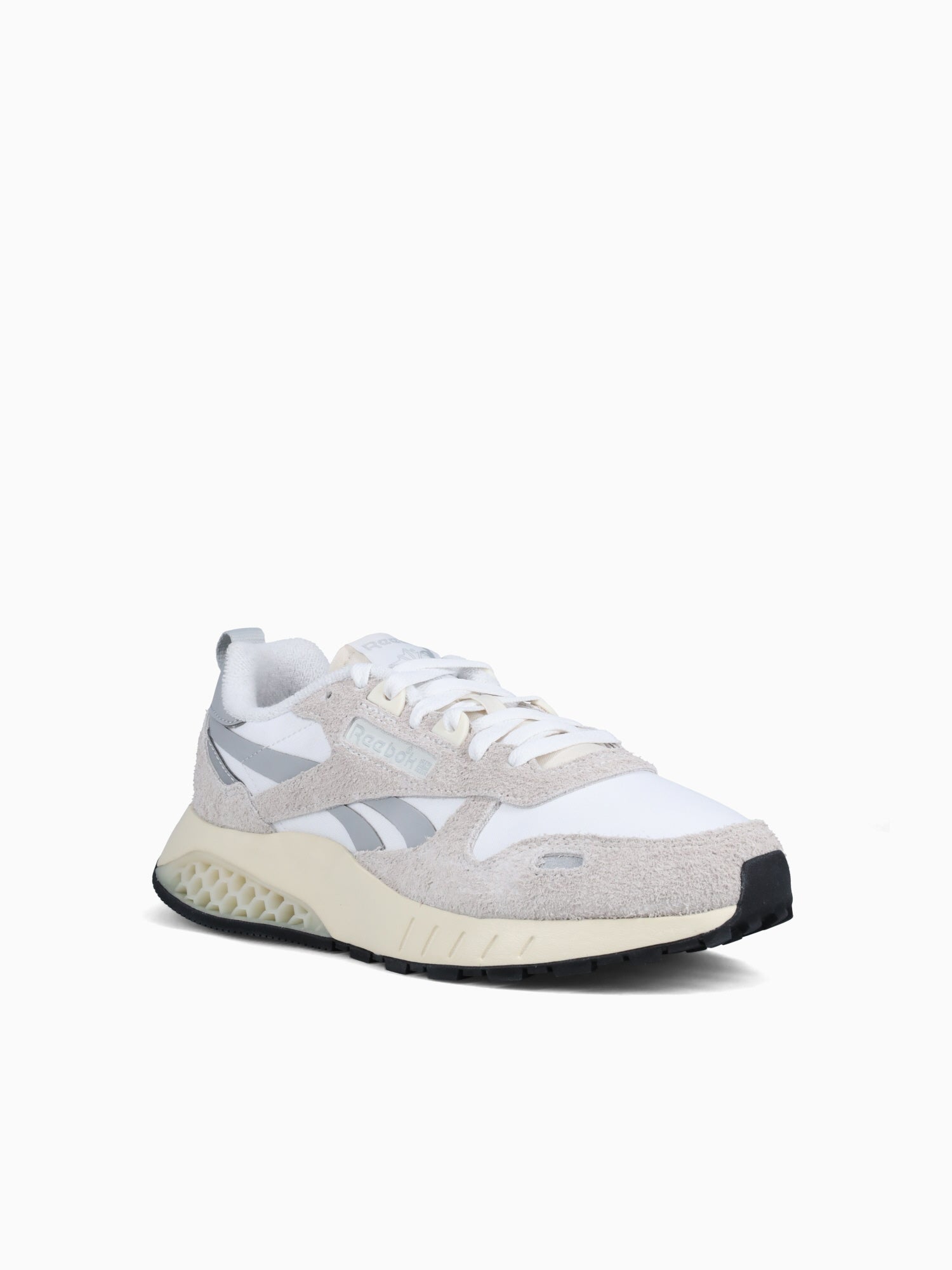 Reebok Classic refund Neutral