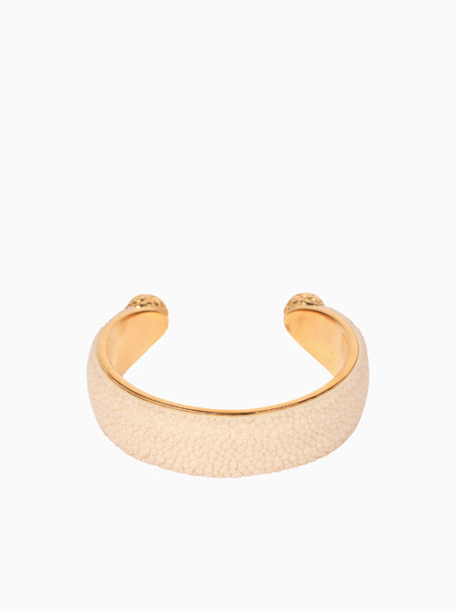 Jolene Stingray Cuff Ivory Off White / ONE