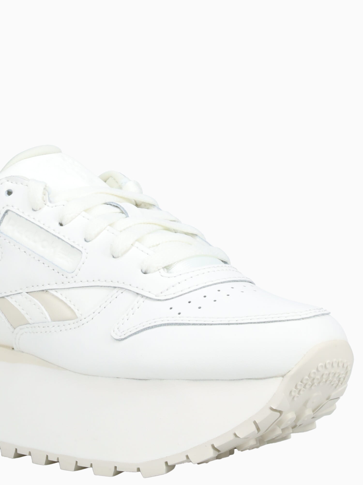 Classic Leather Triple Lift Chalk Leathe Off White / 6 / M