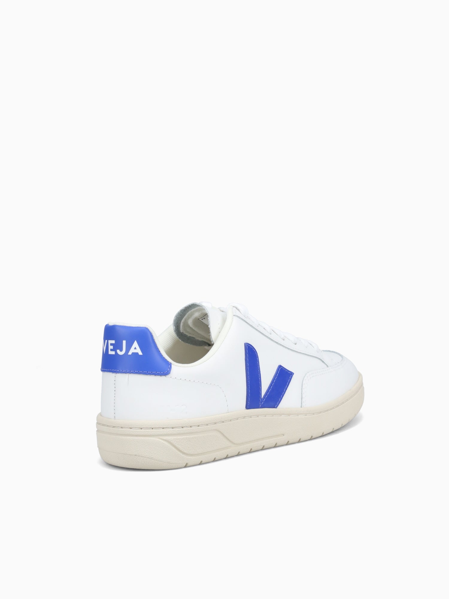 V12– Novus Shoes