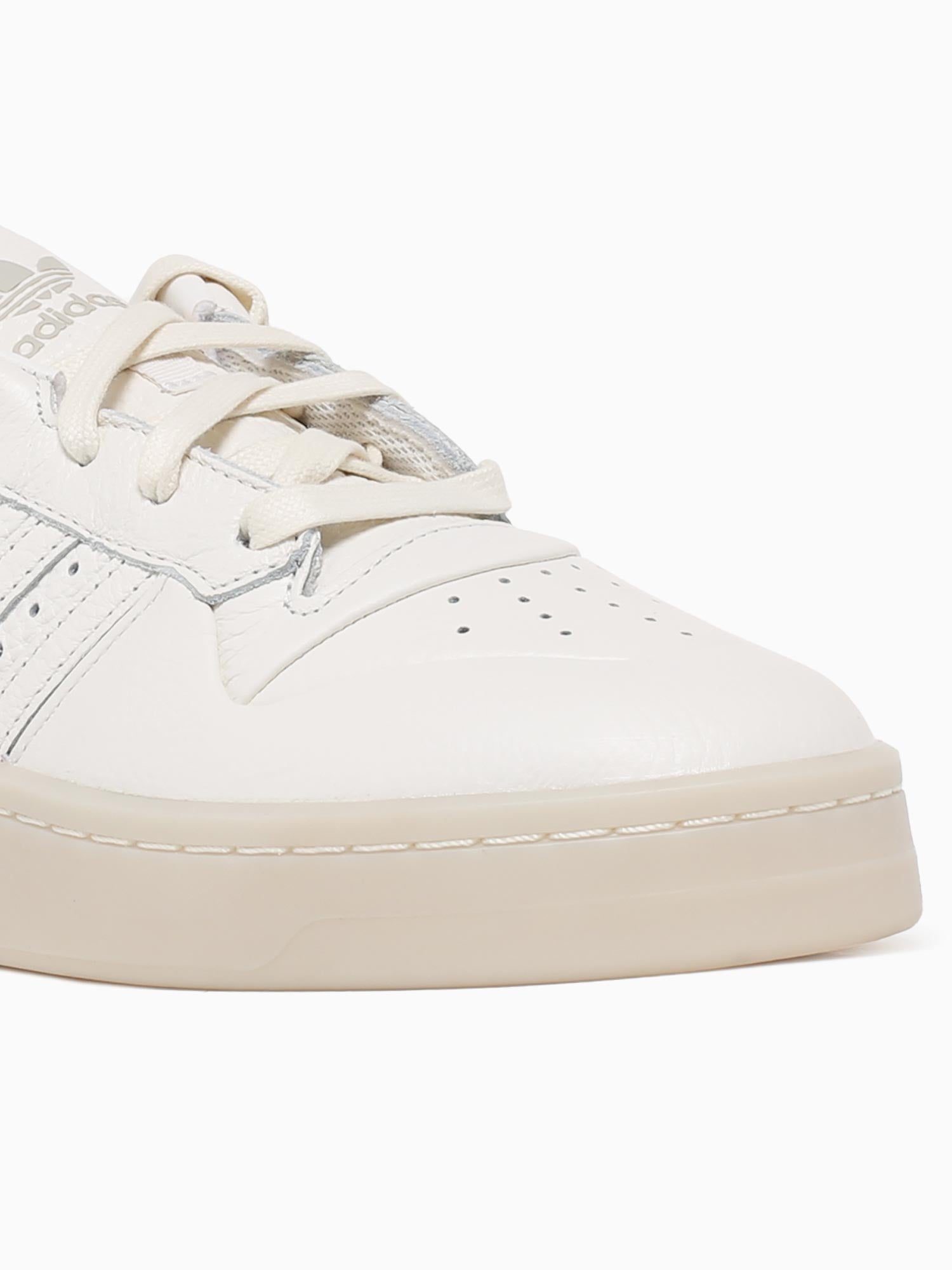 Rivalry Lux Low White Ivory leather White / 4 / M