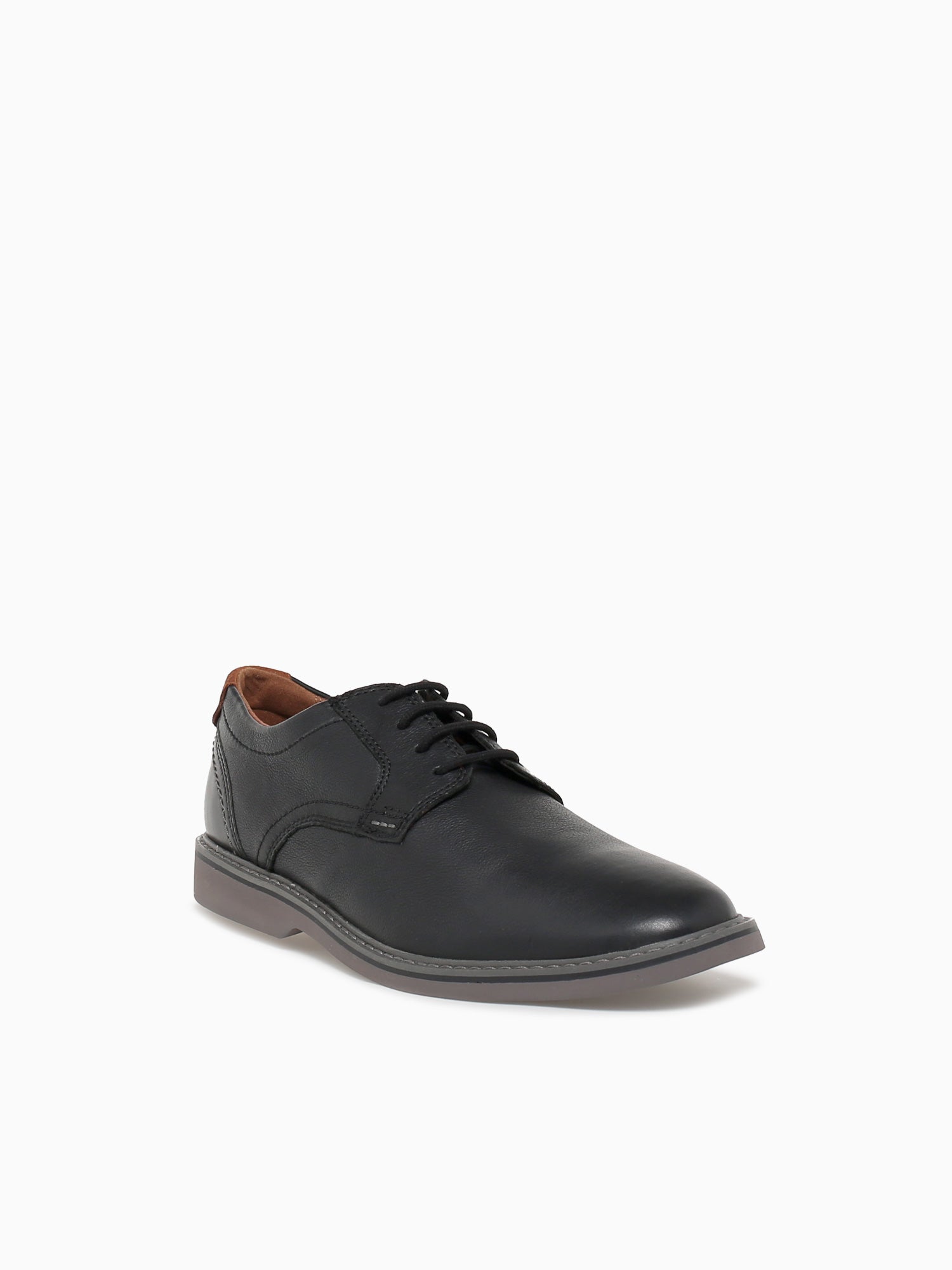 Ratcliff Low Black Leather Black / 7 / M