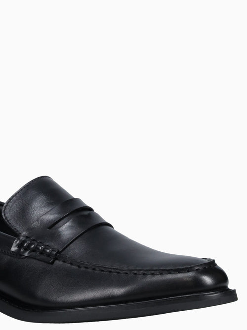 Spiro Black Leather Black / 7 / M