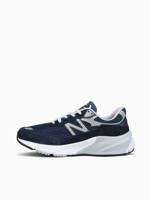 990v6 Navy Suede Navy / 7 / M