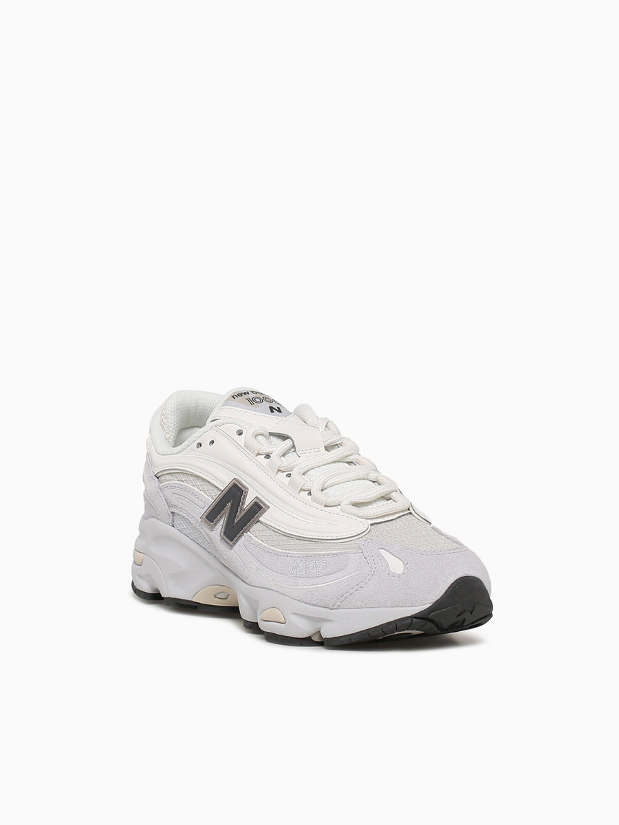 1000 Pearl Grey Suede Mesh Grey / 4 / M