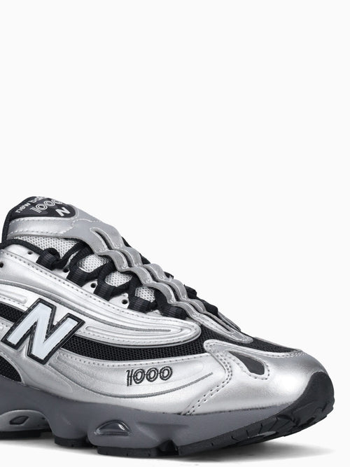 1000 Silver Leather Silver / 8 / M