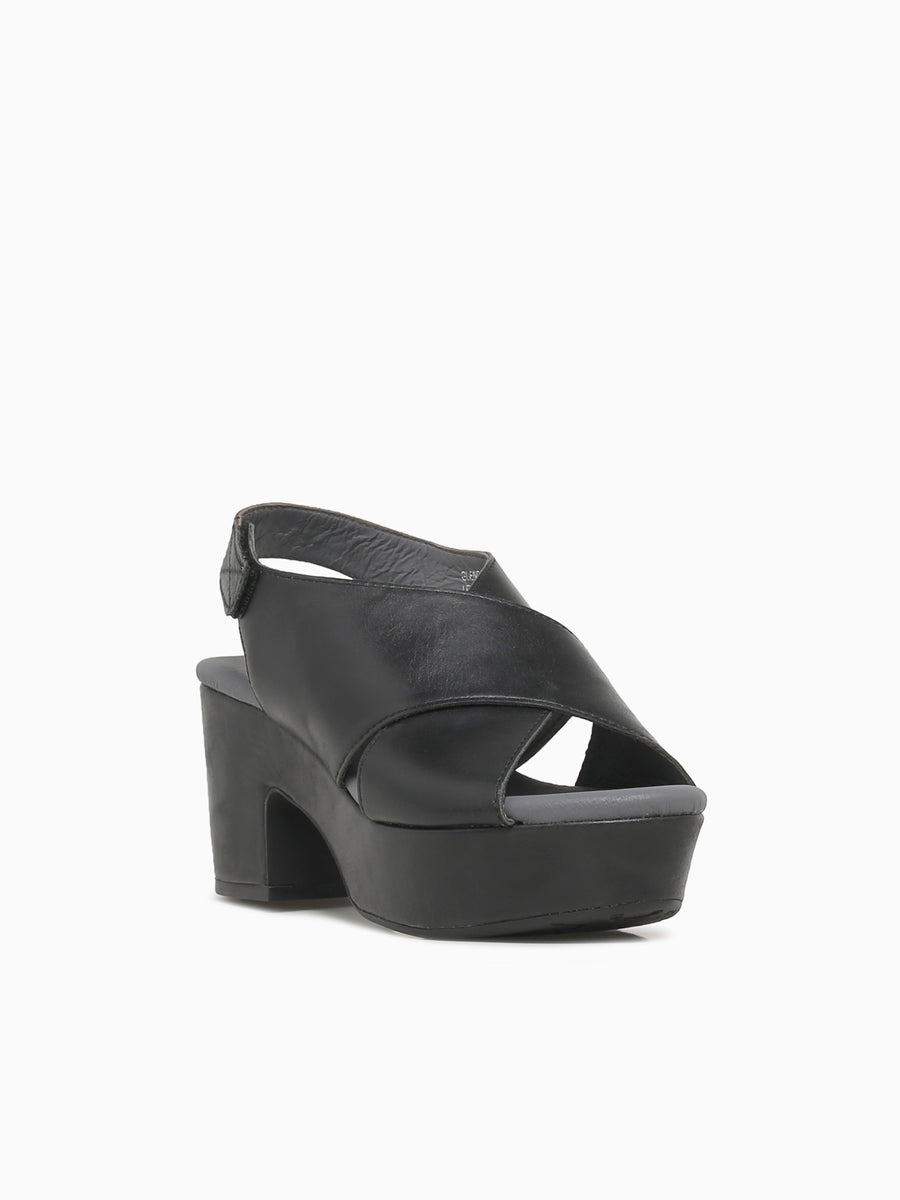 Glendera Black Leather Black / 6 / M