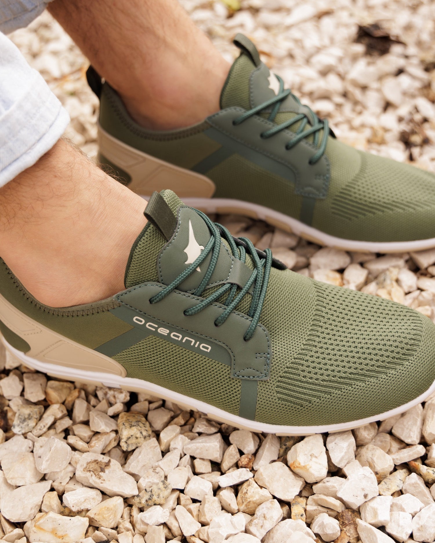 Bering Green Beige knit