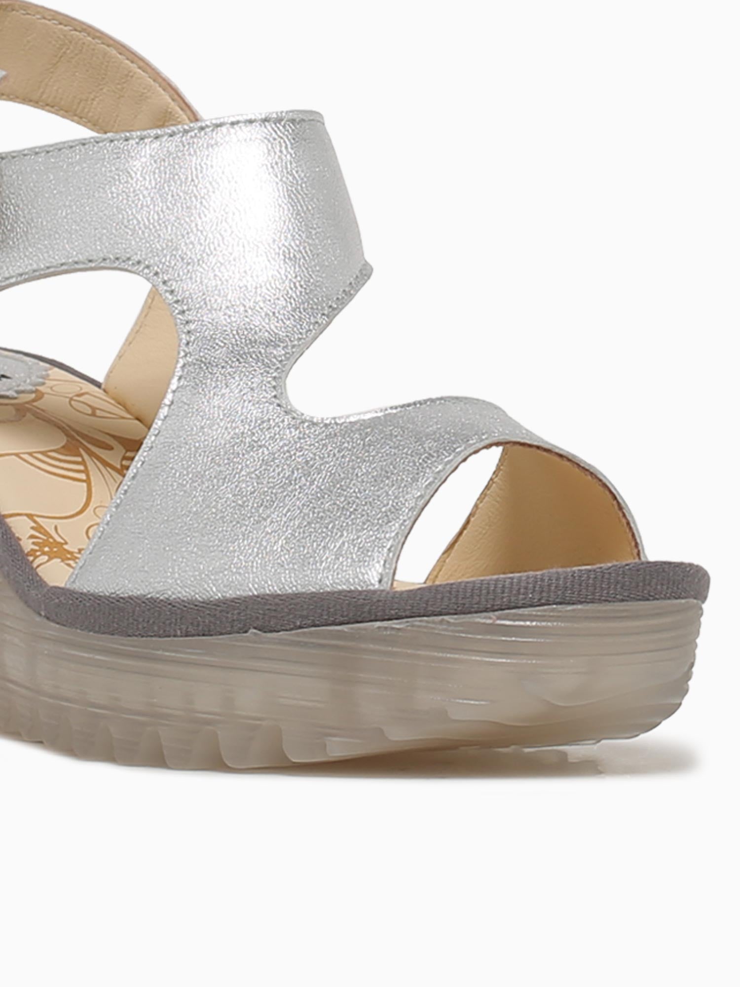 Yoxa576fly Silver Leather Silver / 36 / M