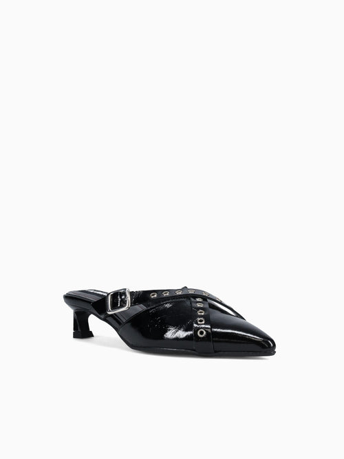 Zyra Black Leather Black / 36 / M