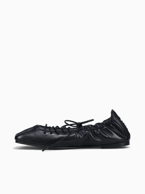 Aureline Black Leather Black / 36 / M