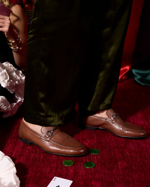 3052 Red Brown  Leather