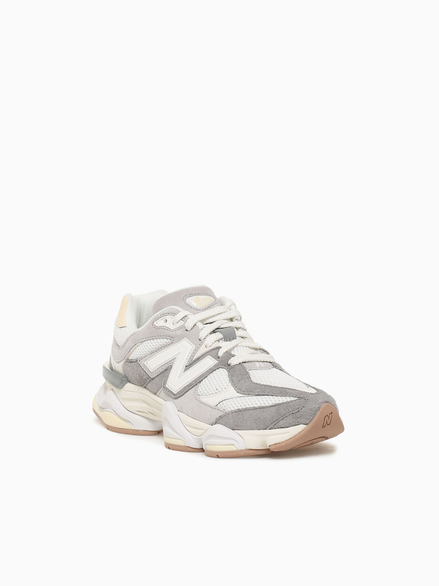 9060 Slate Grey Calcium Grey / 4 / M