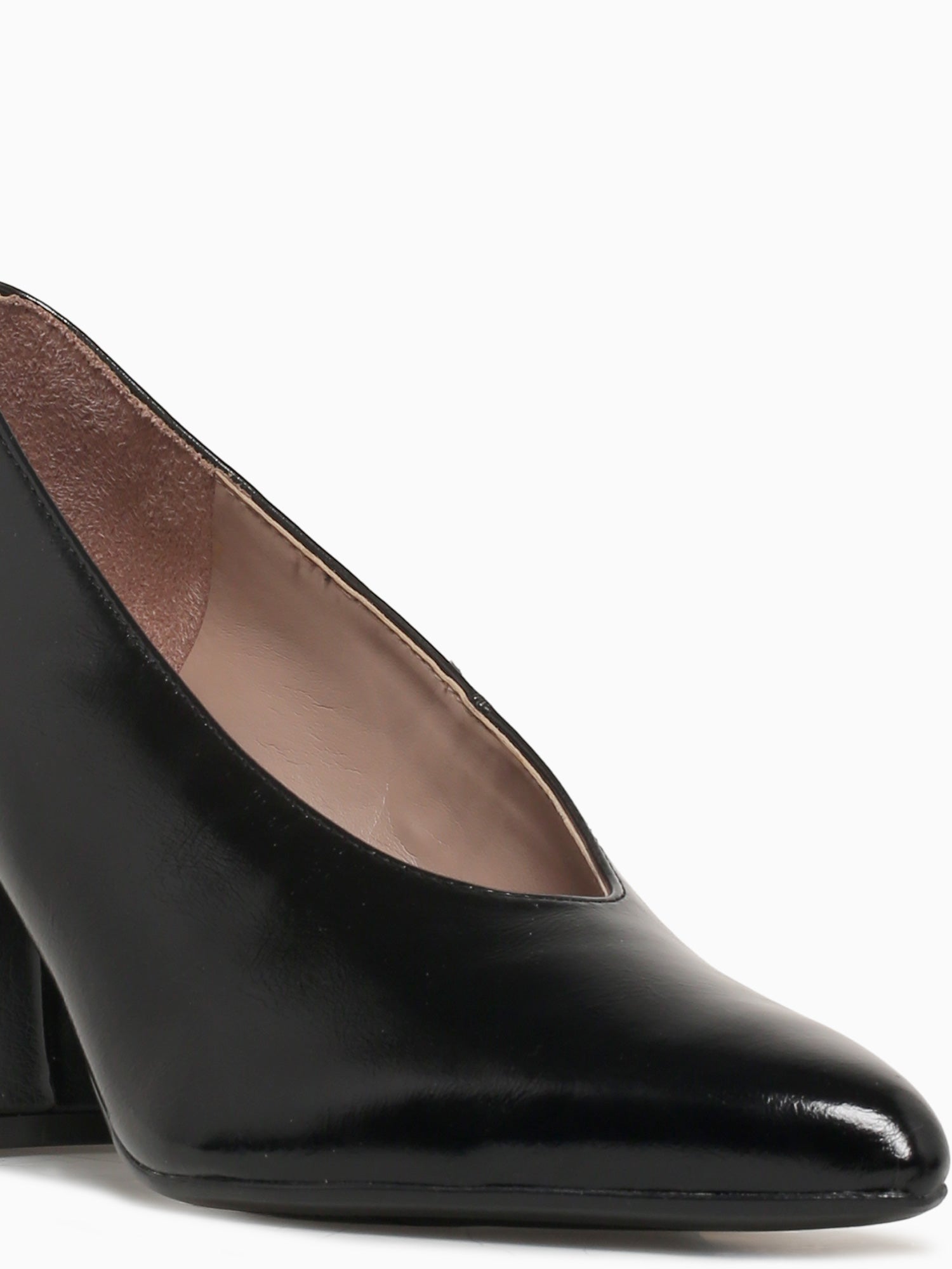 Perry Black Black / 5 / M