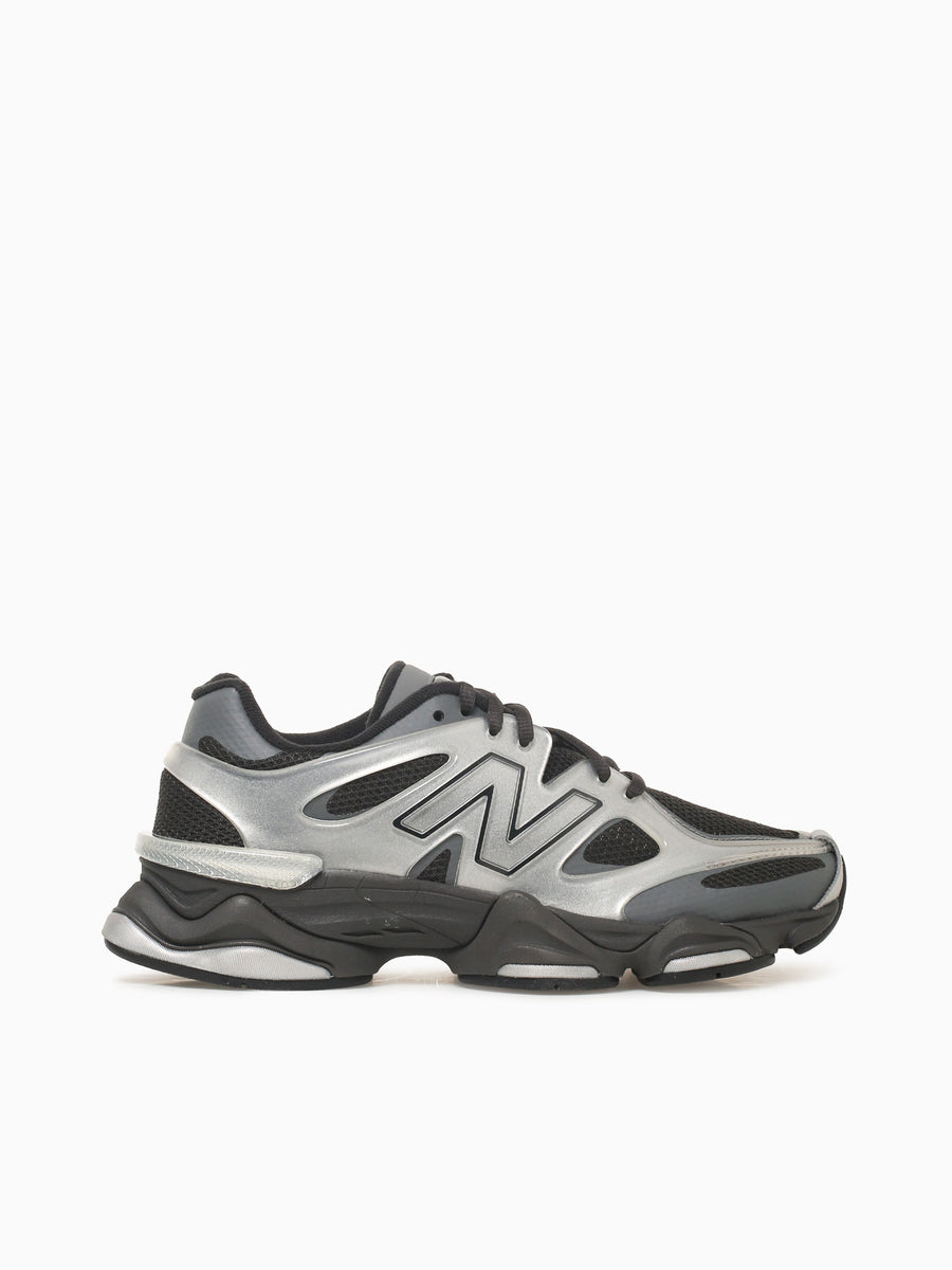 9060 X Silver Metallic Leather Silver / 8 / M