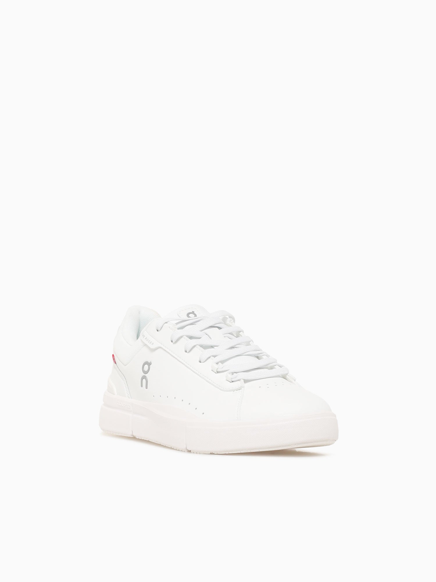 The Roger Advantage White White leather– Novus Shoes