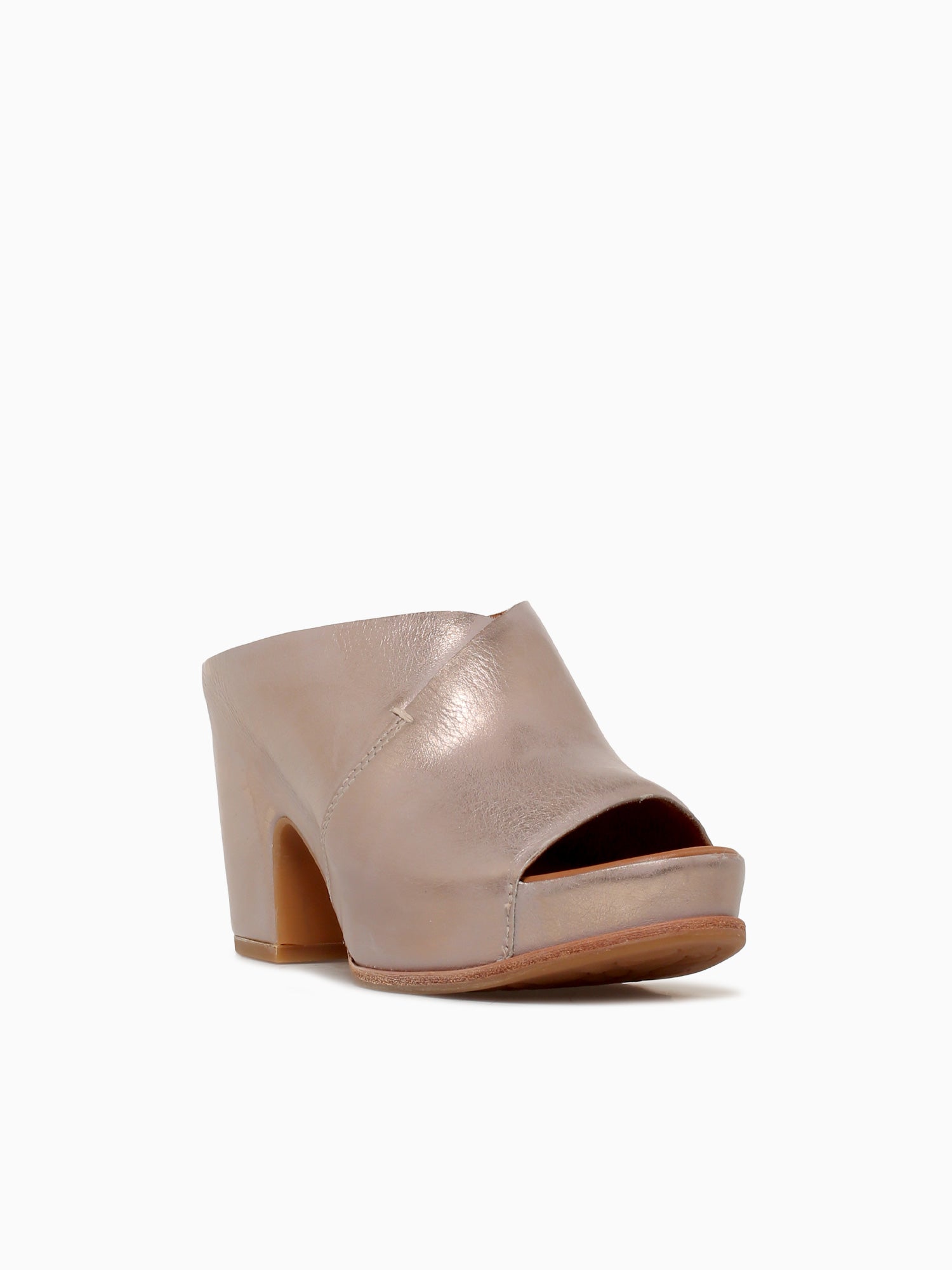 Stowe Champagne Leather Champagne / 5 / M