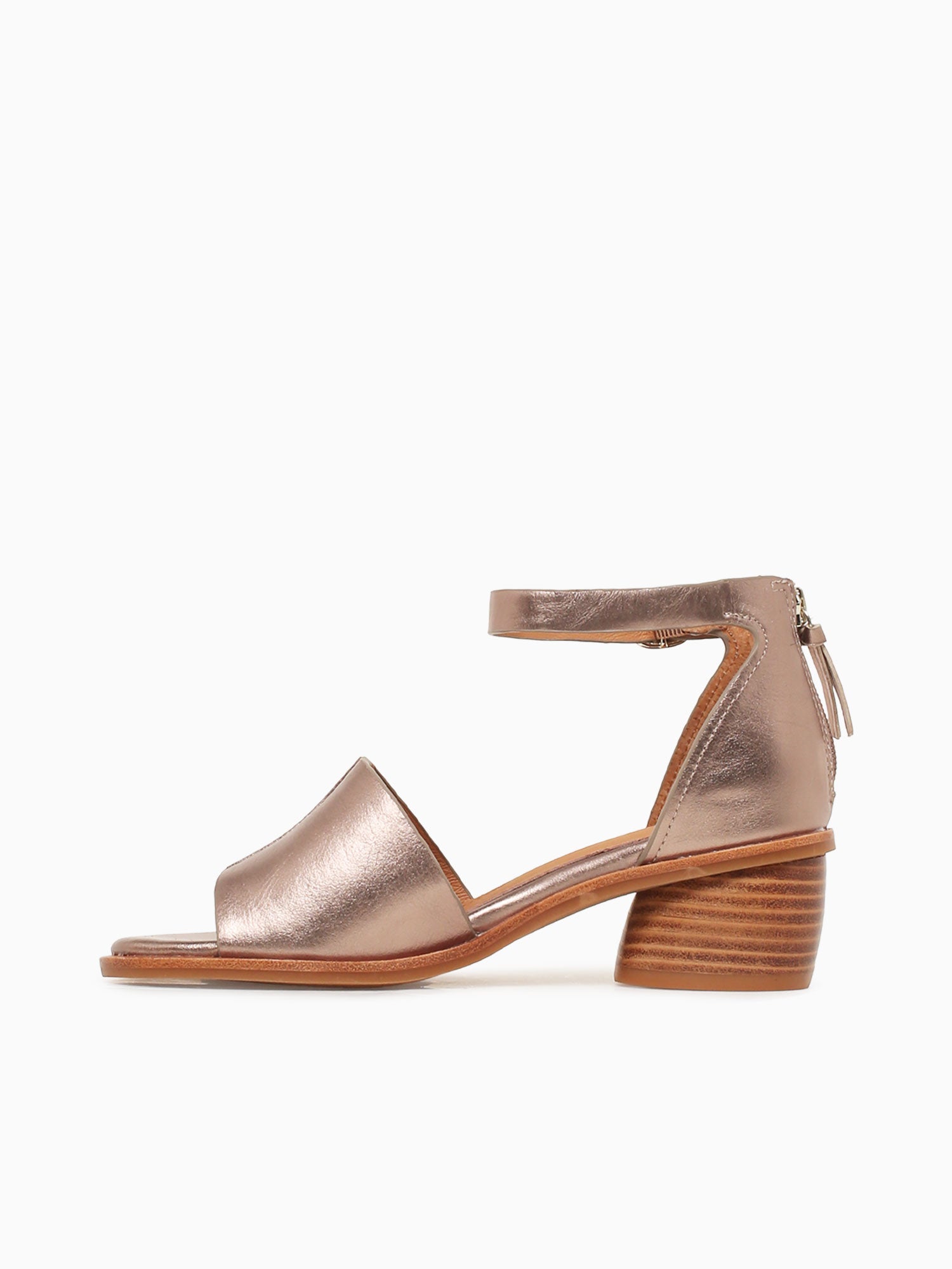 Colby Lt Bronze Pulsar Metallic Bronze / 6 / M