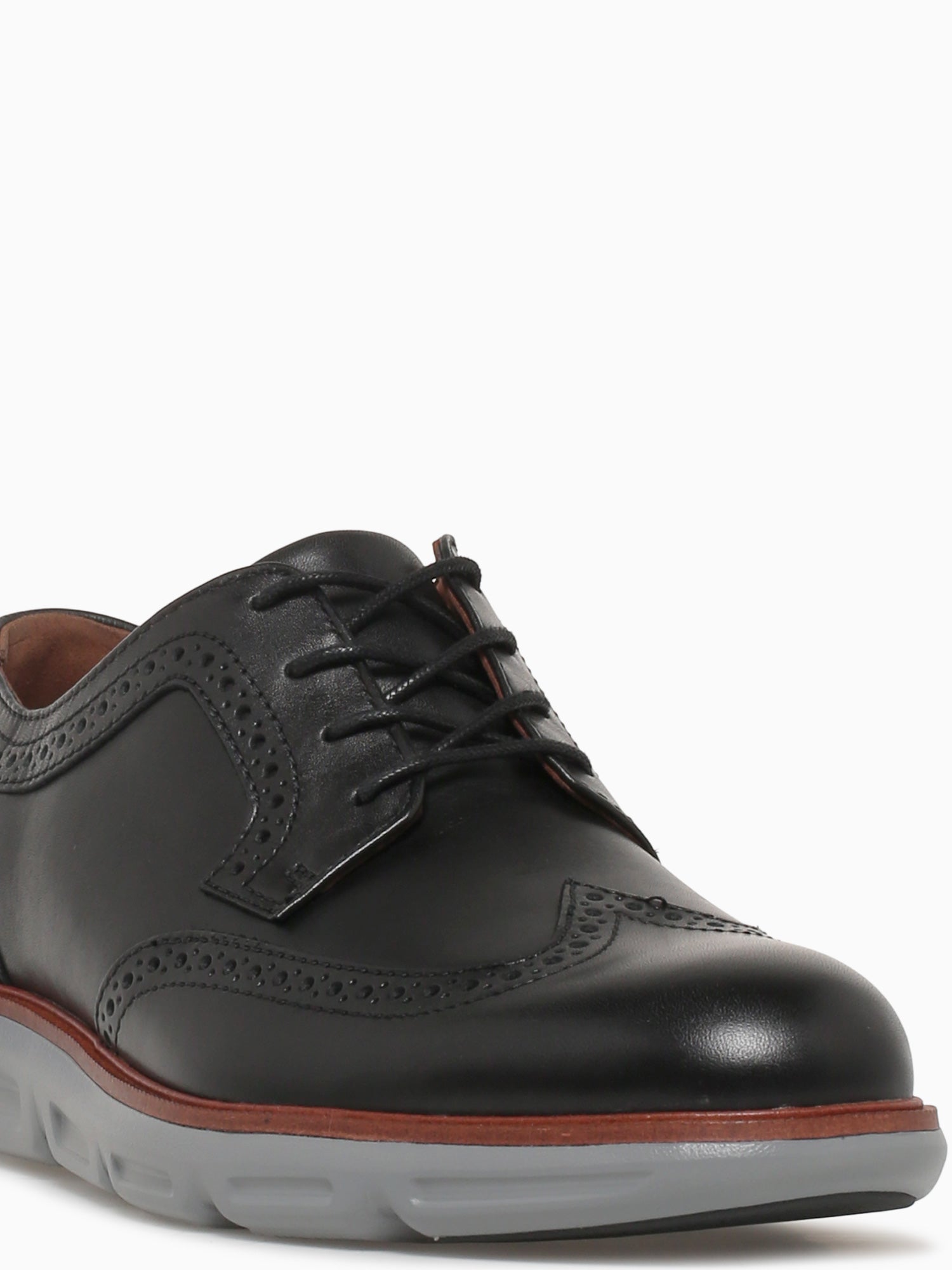 Larkin Wing Tip Black Leather 204169 Black / 8 / M