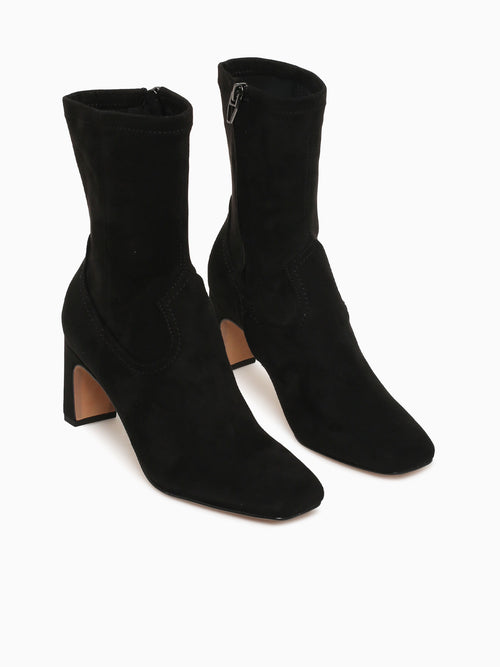 Roan Black Onyx Suede Black / 6 / M
