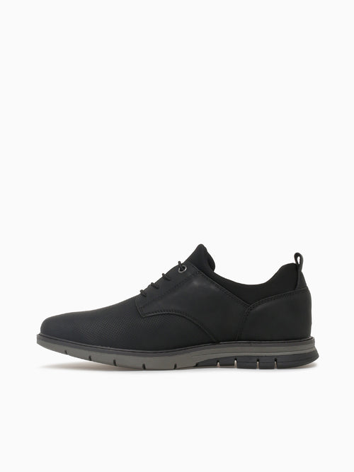 Rodrick Black Nubuck Black / 7 / M