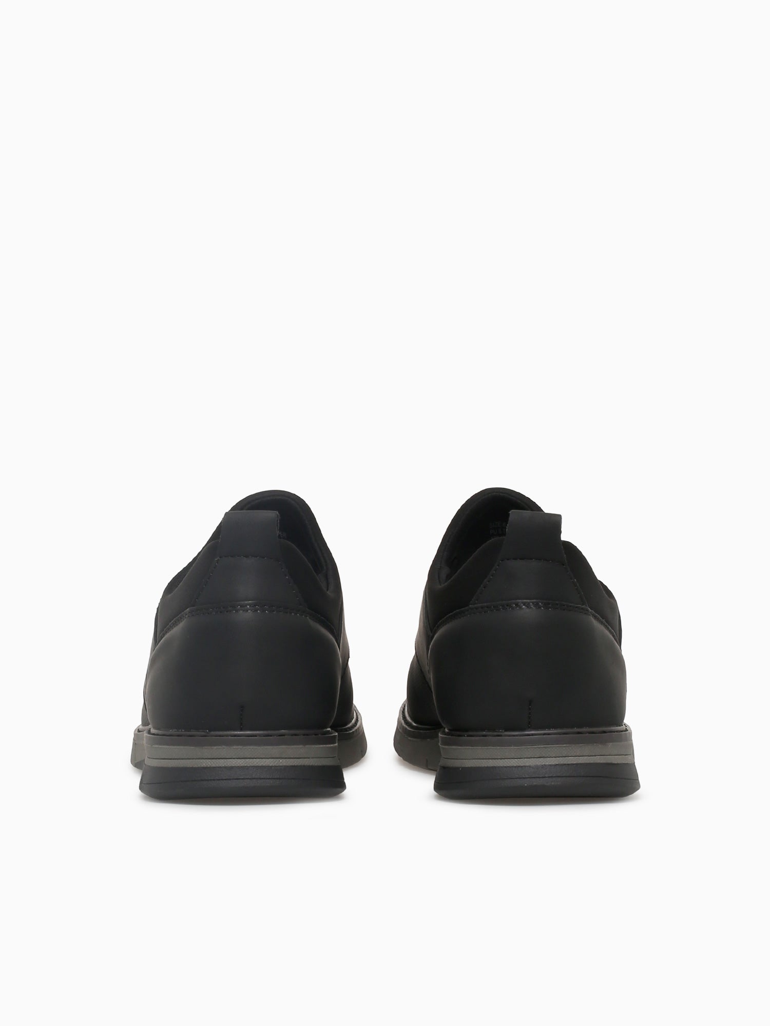 Rodrick Black Nubuck Black / 7 / M