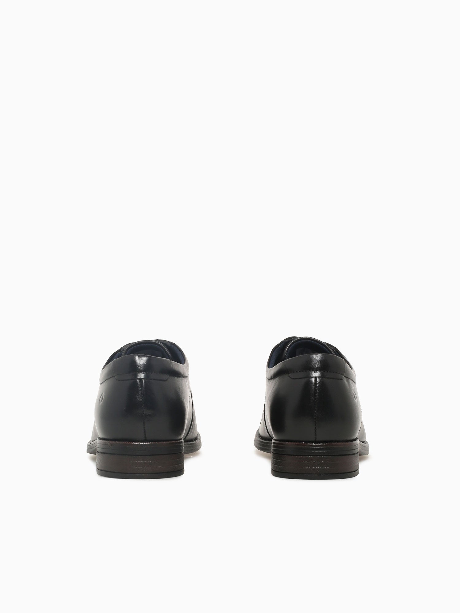 650102001 Black Leather Black / 7 / M