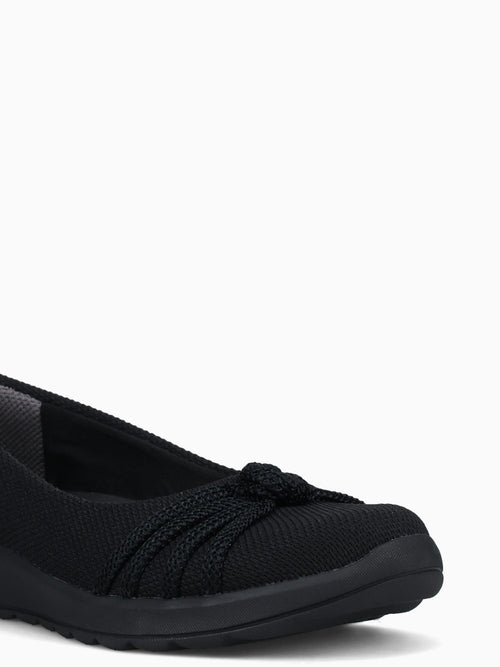 Gaines Black Fabric Black / 5 / M