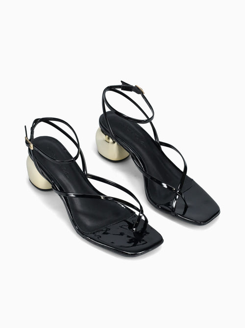 Maud Black Verniz Black / 5 / M