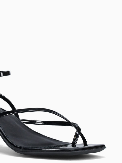 Maud Black Verniz Black / 5 / M