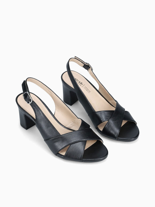 Freesia Black Smooth Black / 5 / M