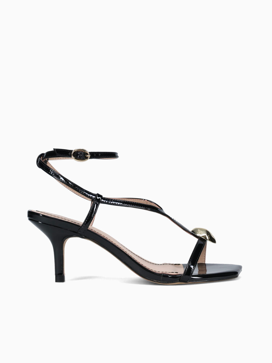 Wally Black Patent Black / 5 / M