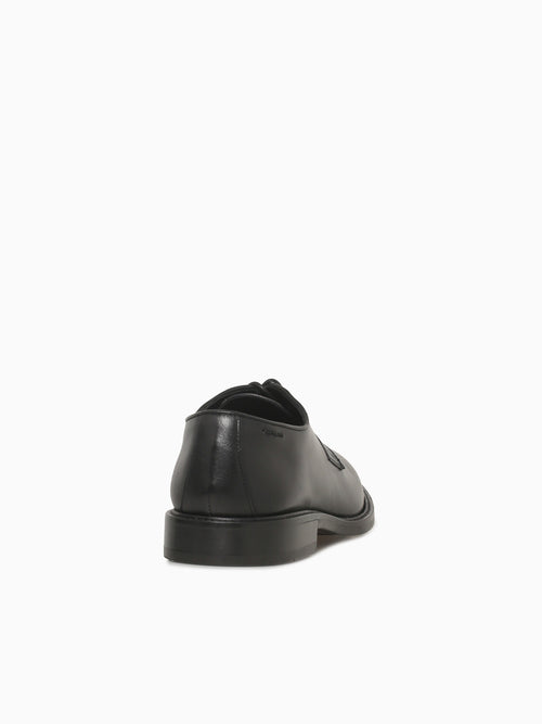 69013 Nero Supreme Leather Black / 40 / M