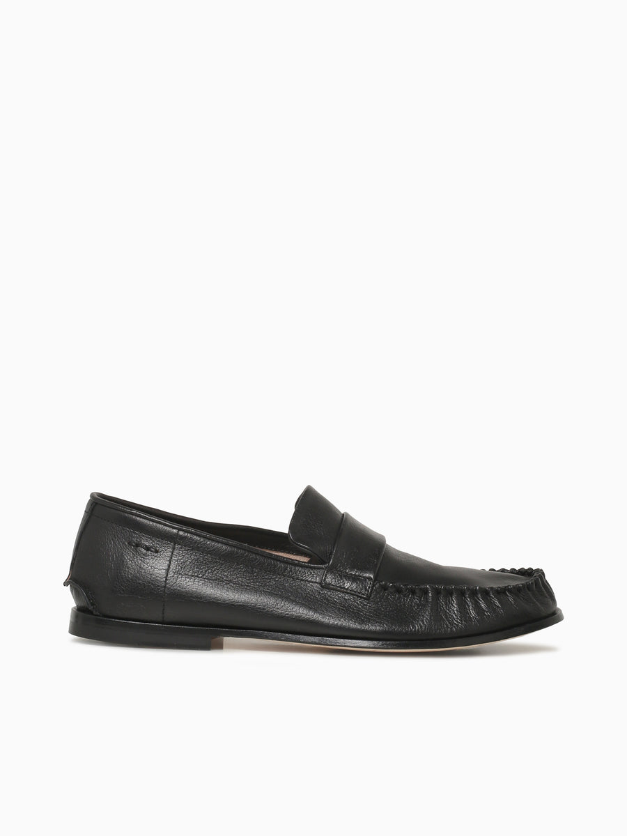 69005 Nero Supreme Leather Black / 40 / M