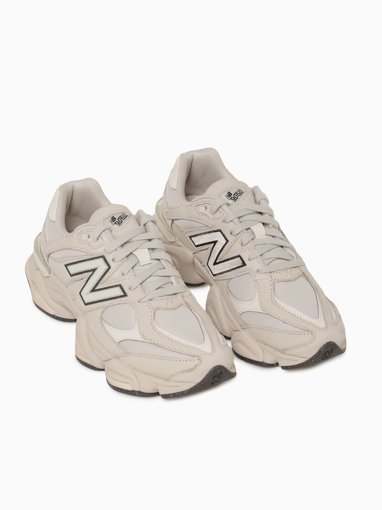 9060 Off White Shipyard Leather Off White / 4 / M